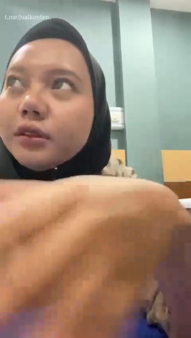 PERAWAT Hijab Nekad COlok DIldo Di Tempat Pasien
