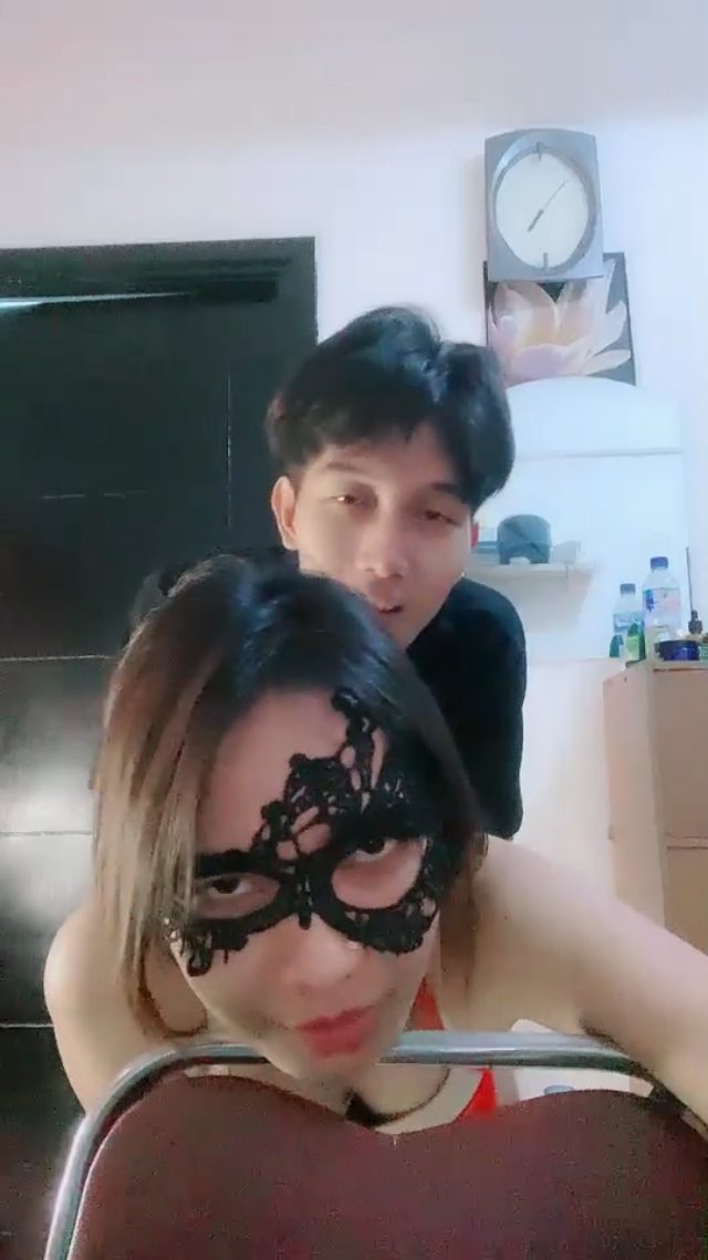 Muntahkan Semua Di Mulutku Sayang